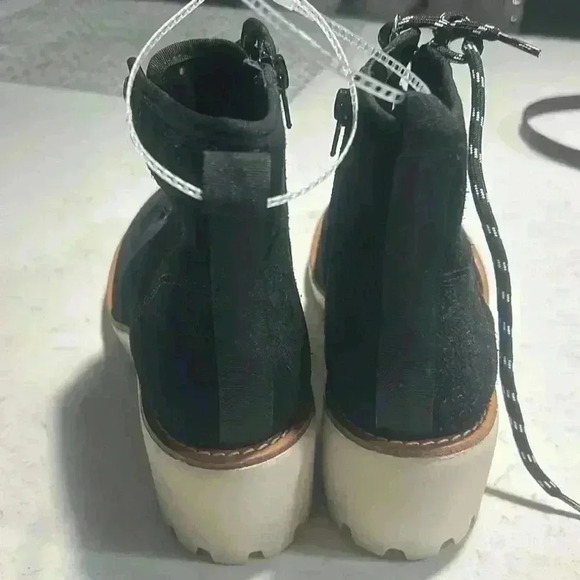 NWOB COPPER KEY LEATHER SUEDE CHUNKY WEDGE ANKLE BOOTS SIZE 10 - Picture 3 of 6